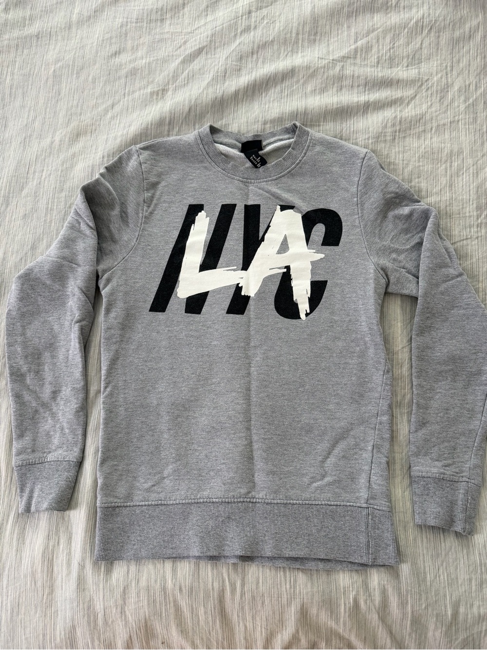 H&M Gray Sweatshirt with Black and White LA Graphic
